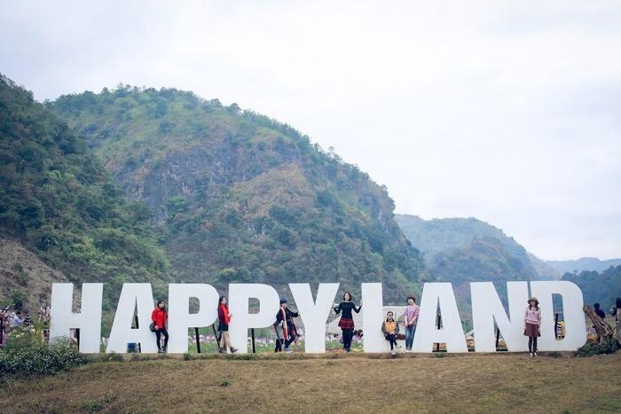 Happy Land - địa điểm check in đầy lý tưởng