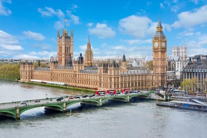 Đồng hồ Big Ben tọa thủ tại London