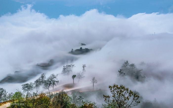 Trải nghiệm săn mây Y Tý vào tháng 1