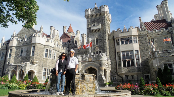 lâu đài casa loma