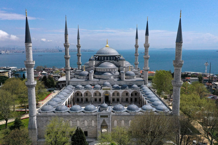 nhà thờ blue mosque