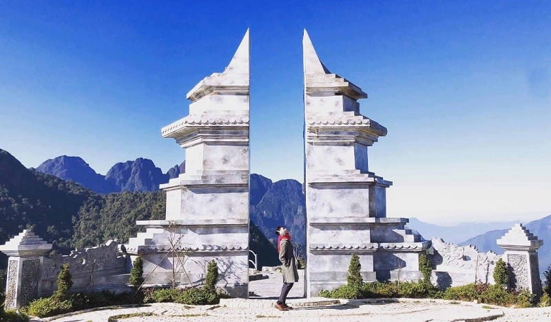 cổng trời sapa