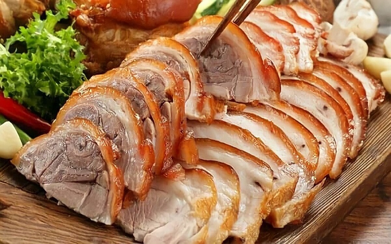 thịt lợn cắp nách