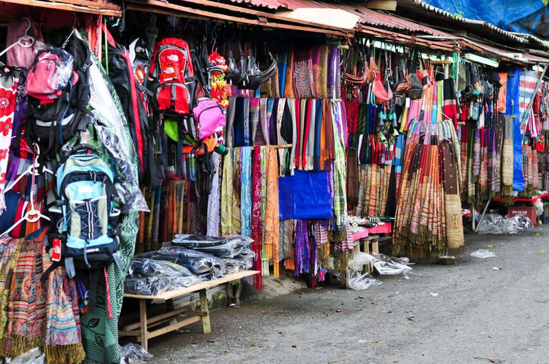 mua sắm ở sapa