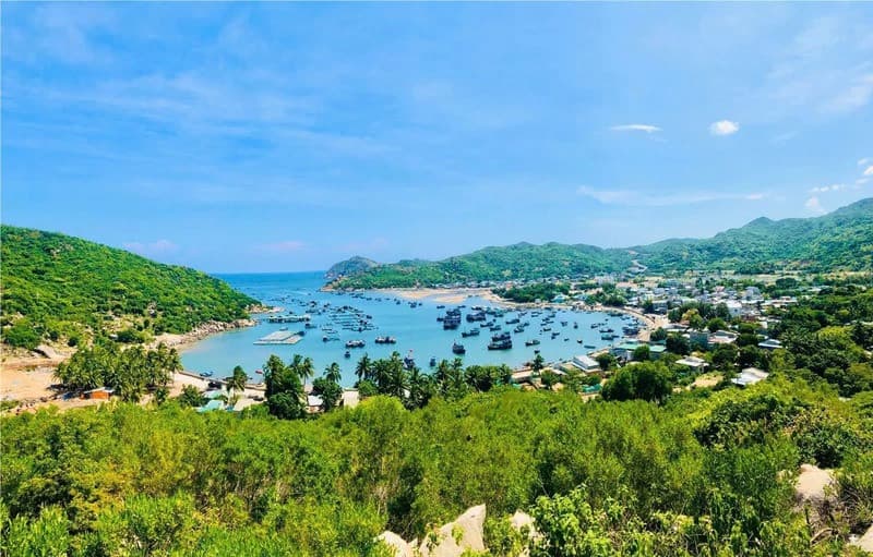 Vĩnh Hy đẹp như trong tranh