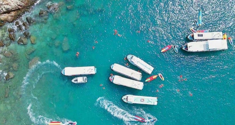 tàu đáy kính vịnh vĩnh hy