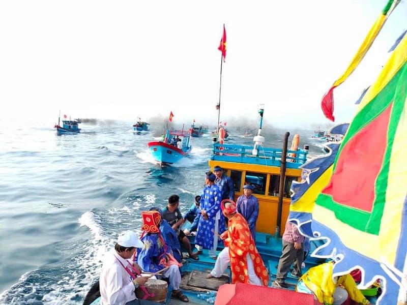 lễ hội cầu ngư
