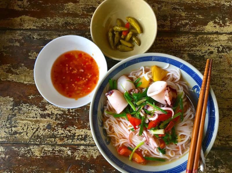 món ngon bún mực
