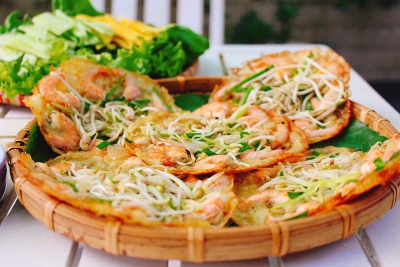 Bánh xèo hải sản