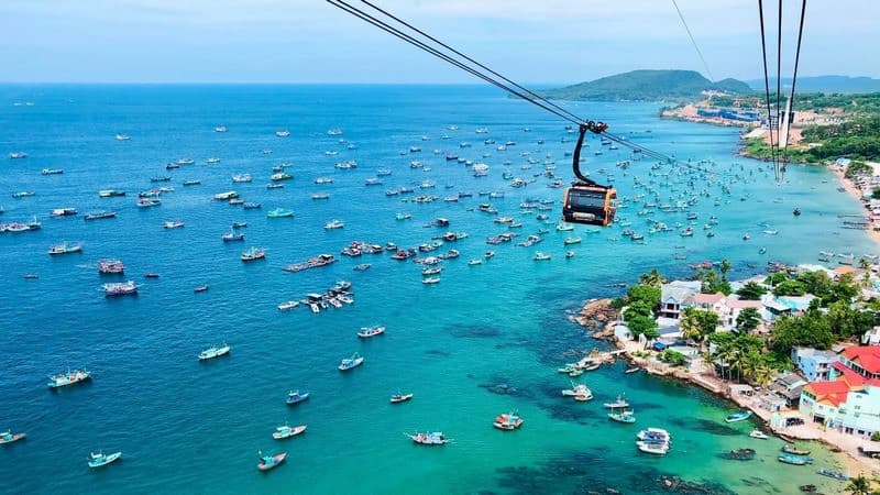 Di chuyển qua lại giữa 4 hòn đảo Phú Quốc khá dễ dàng