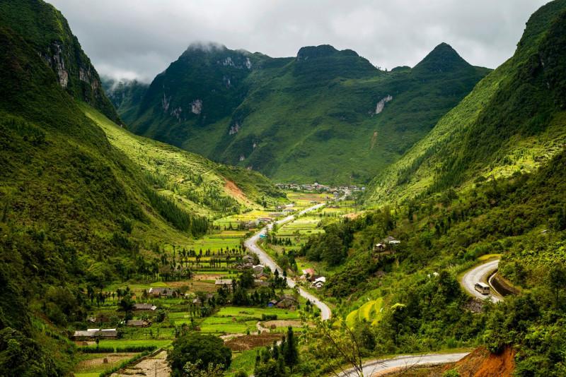 bản Sủng Là