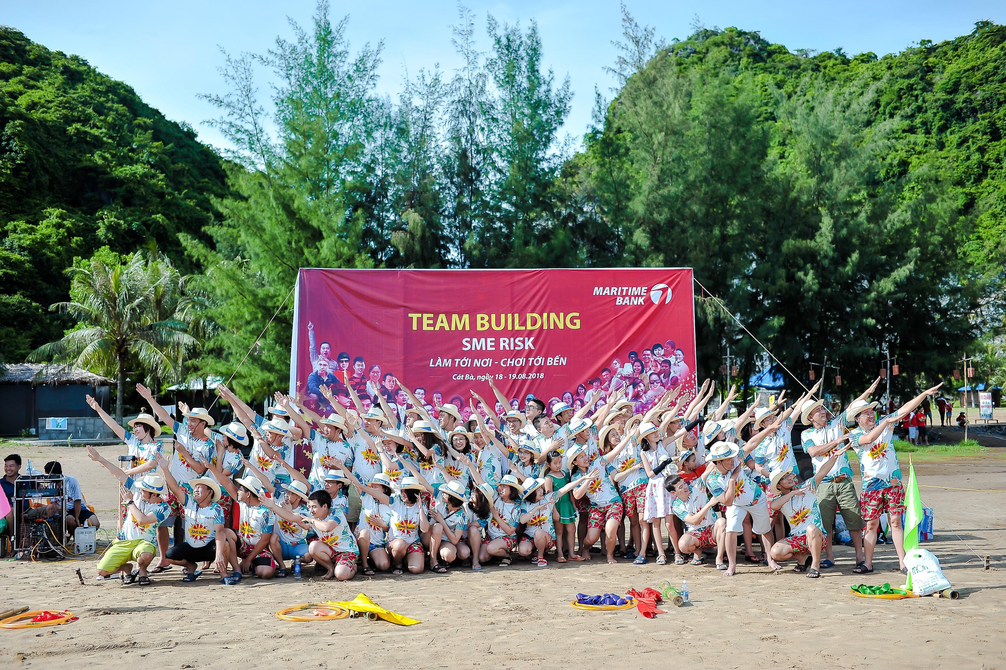 Tour Cát Bà Teambuilding 2 ngày 1 đêm từ Hà Nội