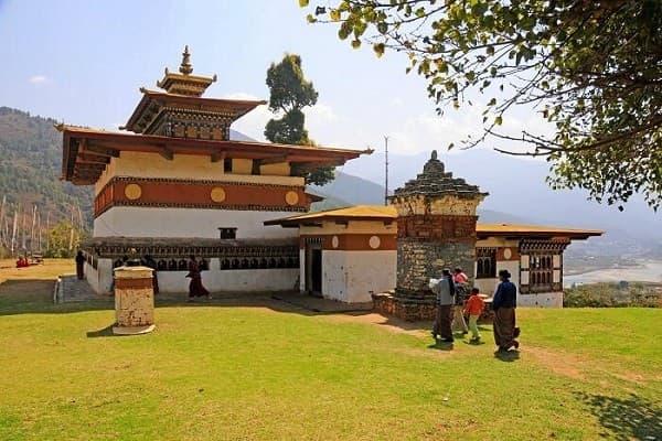 tu-vien-chimi-lhakhang-bhutan.jpg