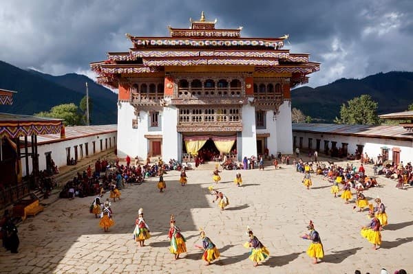 tu-vien-gangtey-bhutan.jpg